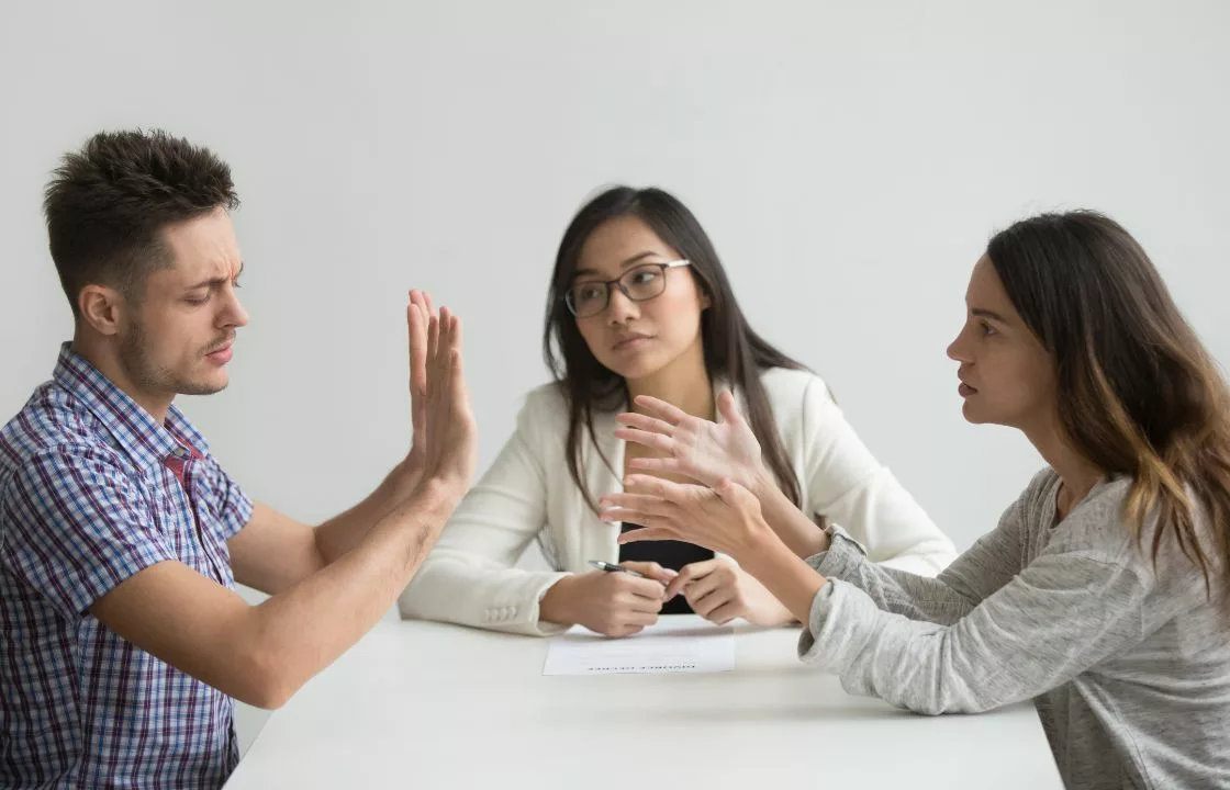 Image of couple arguing in family mediation East Sussex